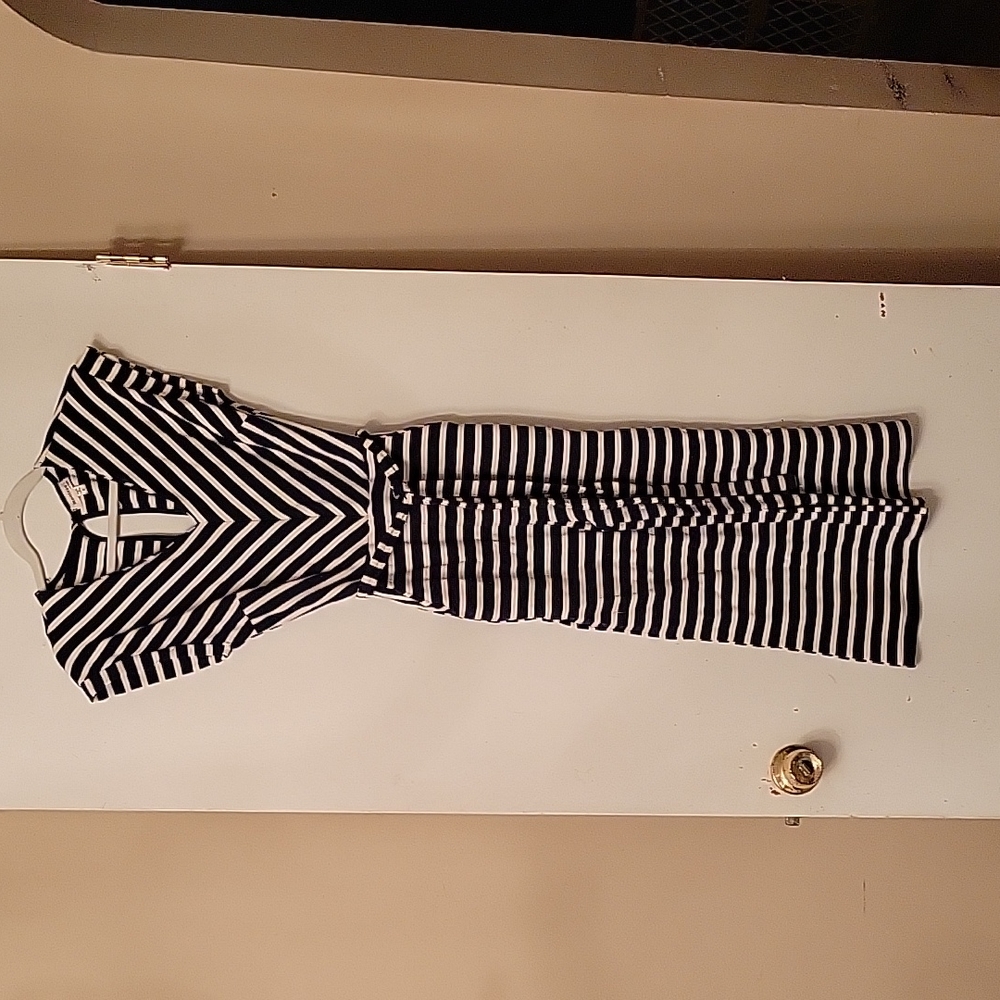 Nvy & white Stripe, wide leg rompers with belt